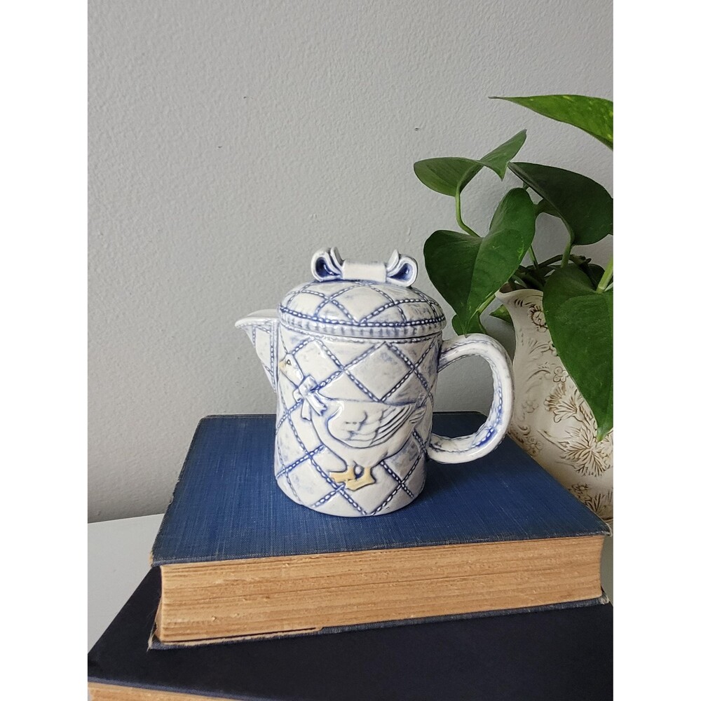 Vintage Goose Quilted Ceramic Creamer with Lid  Blue and White 1984